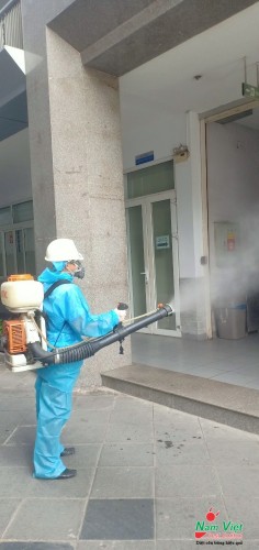 Phun sát trùng, phun diệt khuẩn, phun khử trùng virus corona cho trường học, văn phòng, công ty, khách sạn tại khu vực TP Hồ CHí Minh